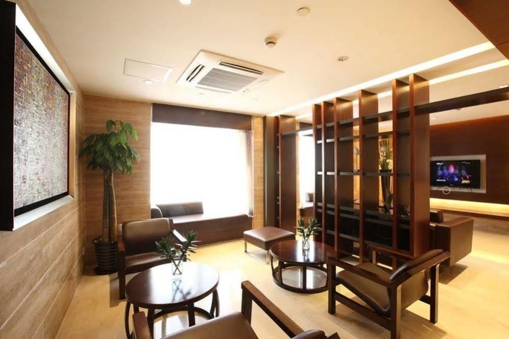 Ji Hotel Shanghai Jingan Temple Kangding Road Extérieur photo